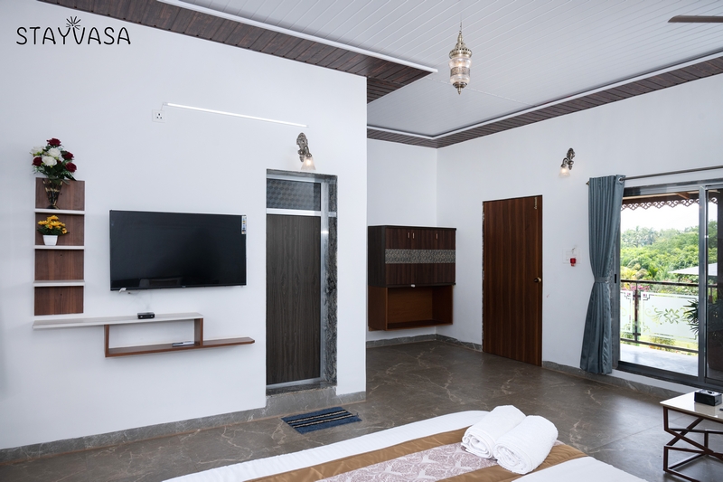 Premium Mountain View Room with Private Balcony